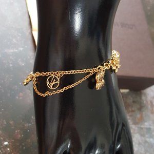 AUTHENTIC LOUIS VUITTON GOLD-FINISH BRACELET
